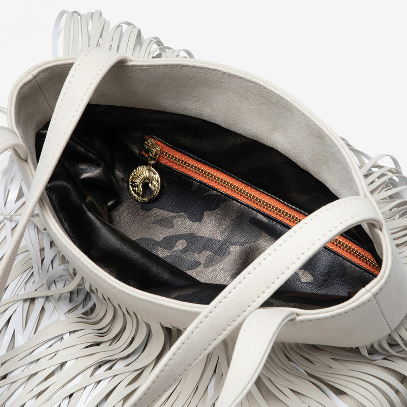 Fringe Shopper "Wellington Blond"