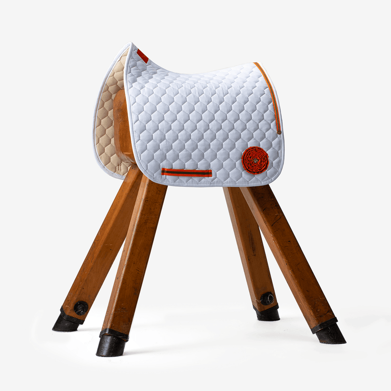 Saddle Pad Dressage in White with attachable Patches